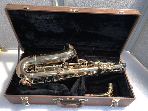 Olds Saxophone NA63JN NA-63JN