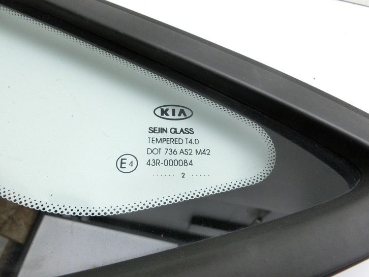 Kia Ceed JD 12-15 Lim RV Dreieck Seitenscheibe Türscheibe Rechts Vorne Kia Ceed JD 12-15 28.03.2013 gebraucht Vorschau 2