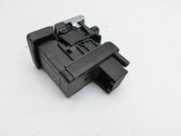 VW Golf VII 7 5G 17-20 Schaltern Taster Parkbremse Auto Hold VW Golf VII 7 5G 17-20 22.11.2019 5G0927225D gebraucht Vorschau 2