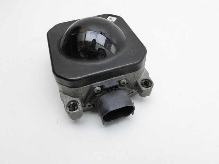 Mercedes W176 A200 12-15 Distronic Radarsensor ACC Sensor Vorne 589 Mercedes W176 A200 12-15 05.11.2012 A2469001103... Vorschau 2