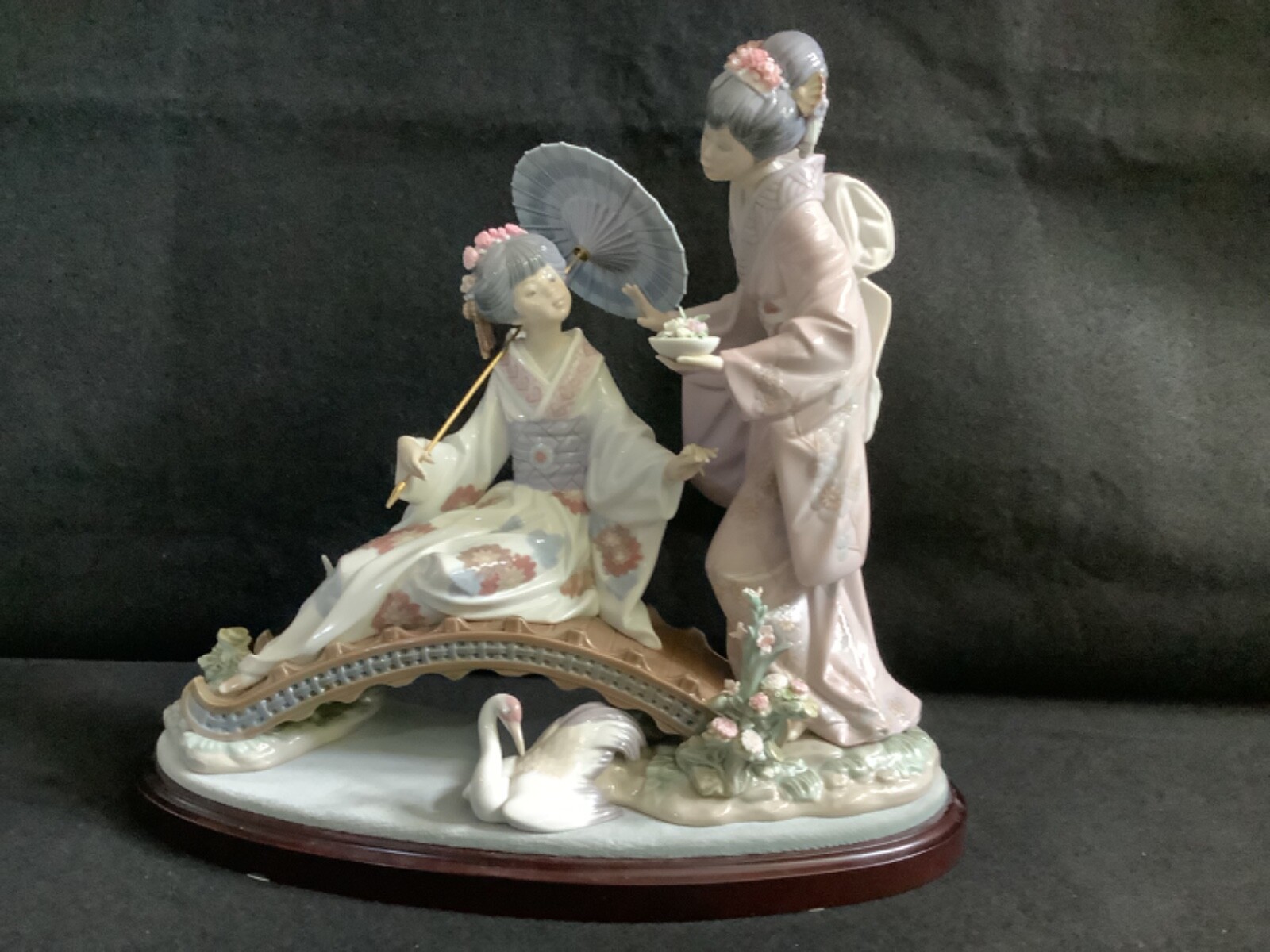 スポーツ LLADRO LLADRO #4867 Seesaw Boy, Girl & Dog on Teeter Totter Glossy