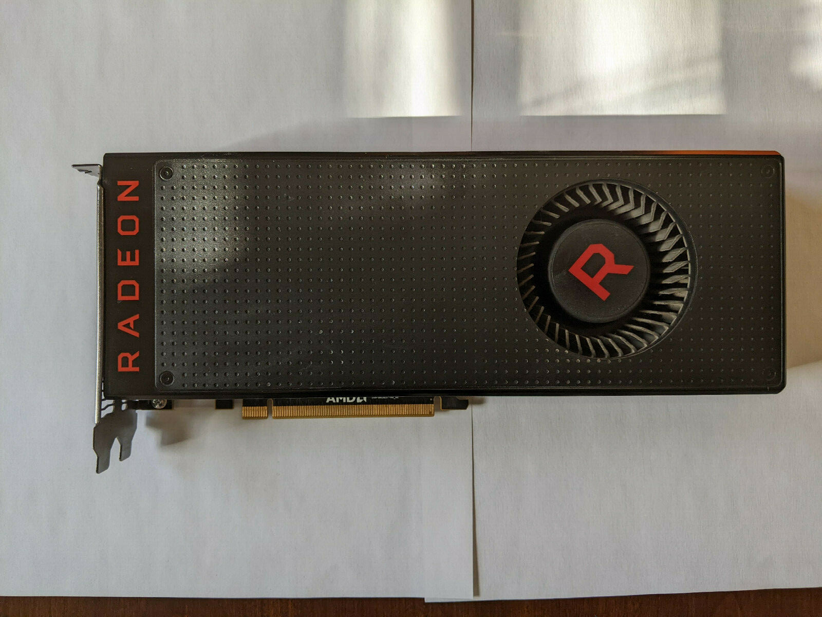Radeon rx vega 10 характеристики