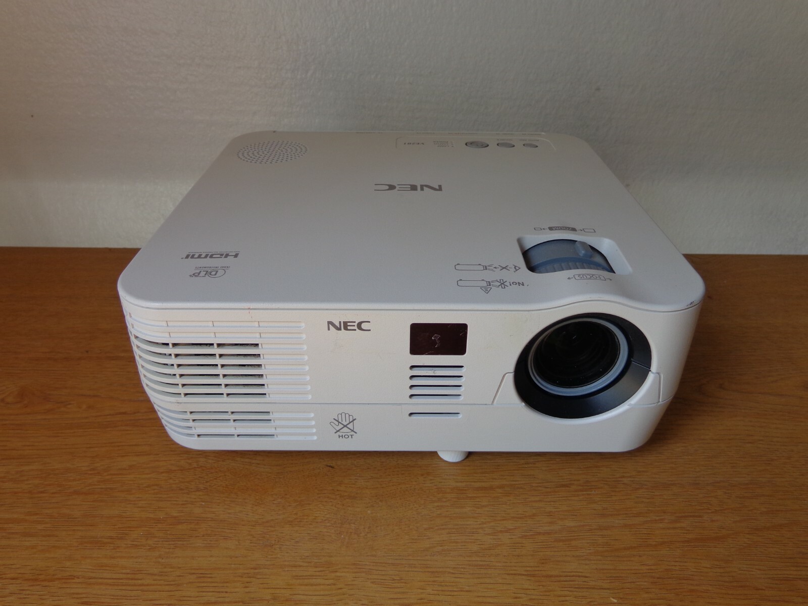 NECプロジェクターVE282 NEC プロジェクター NP-VE282 動作品