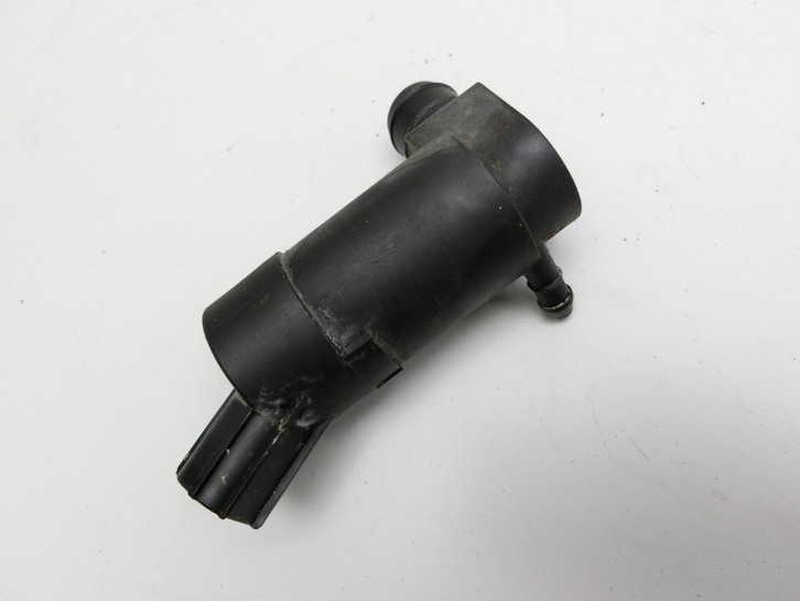 Volvo C70 542 06-09 Waschwasserpumpe Wischwasserpumpe Waschpumpe Vorne Volvo C70 542 06-09 01.06.2007 gebraucht Vorschau 4