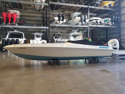 Activator 27 - Rare Outboard re-rigged with Mercury 400R - less than 30 hours