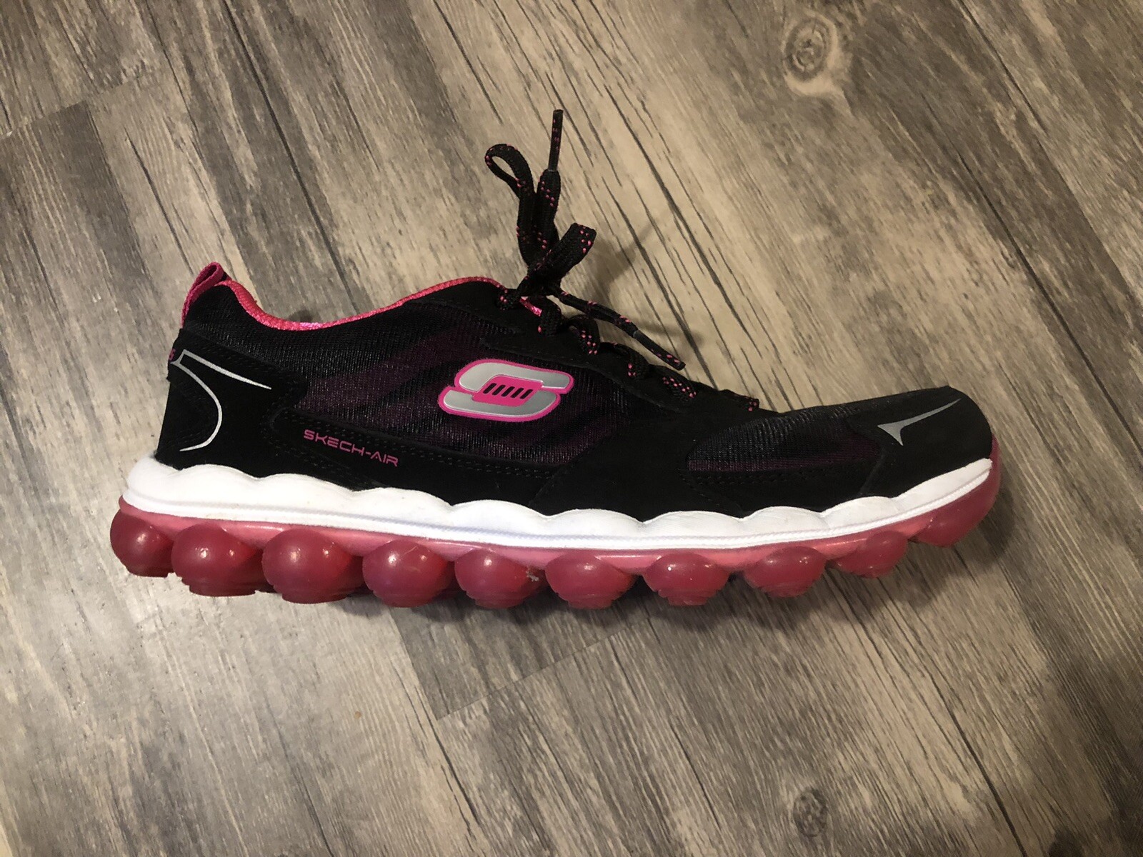 skechers air