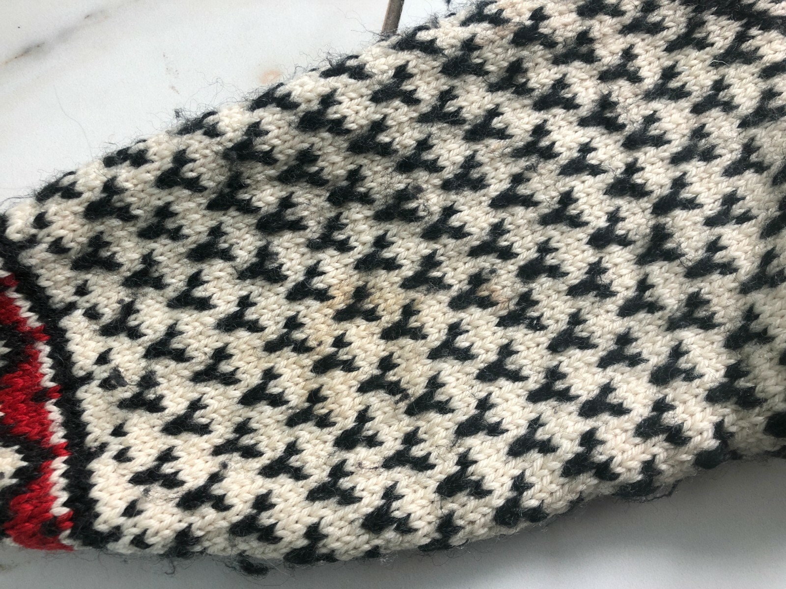 Dale of Norway 100% Wool Youth Sweater Size 4