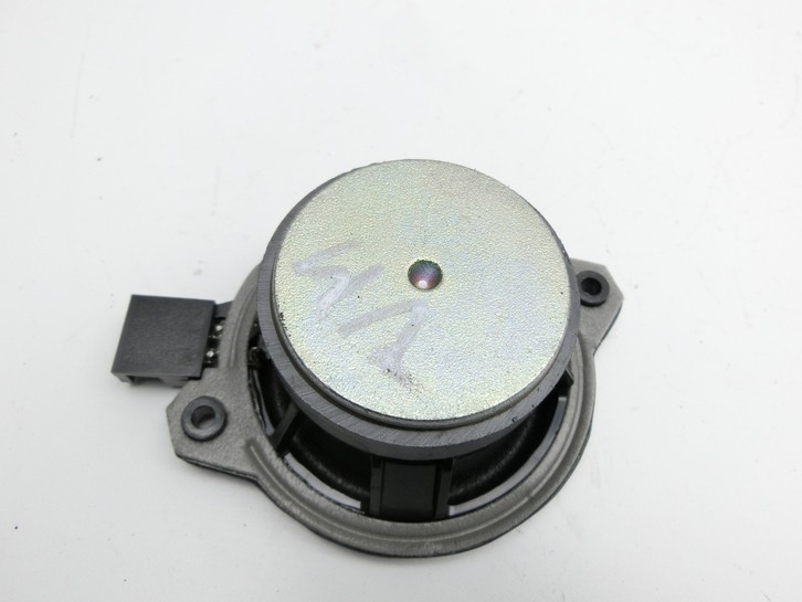 Seat Leon 5F SC FR 13-18 Lautsprecher Vorne Mitte Seat Leon 5F SC FR 13-18 19.02.2014 5F0035397 gebraucht Vorschau 3
