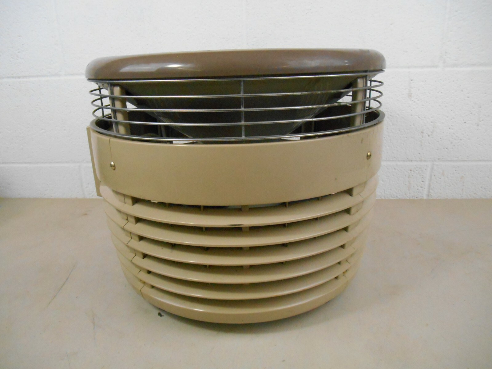 Vintage LASKO Footstool Fan Blue Blades Model ? 3152 HASSOCK FAN Japan