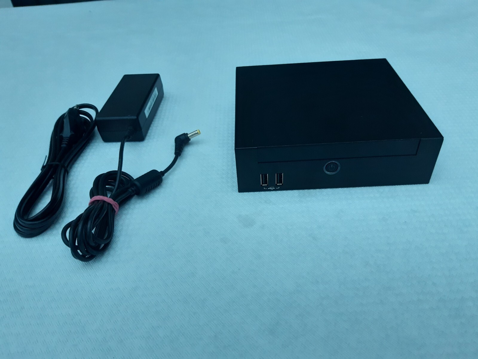 Mini Pc, NUC i5 3320m 4GB Ram 120 GB SSD 320GB HD Win 11 Pro