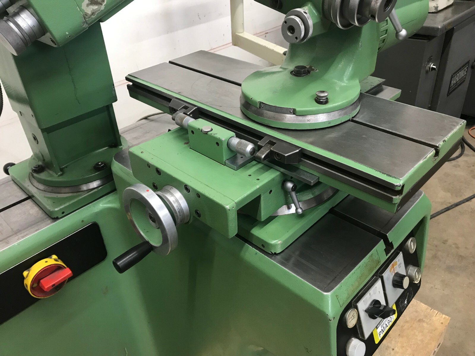 1985 DECKEL S11 UNIVERSAL HIGH PRECISION TOOL CUTTER GRINDER S-11 KUHLMANN