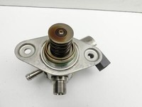 Mercedes C207 E200 13-17 2,0 135KW Einspritzpumpe Hochdruckpumpe Benzinpumpe Mercedes C207 E200 13-17 16.07.2015... Vorschau 2