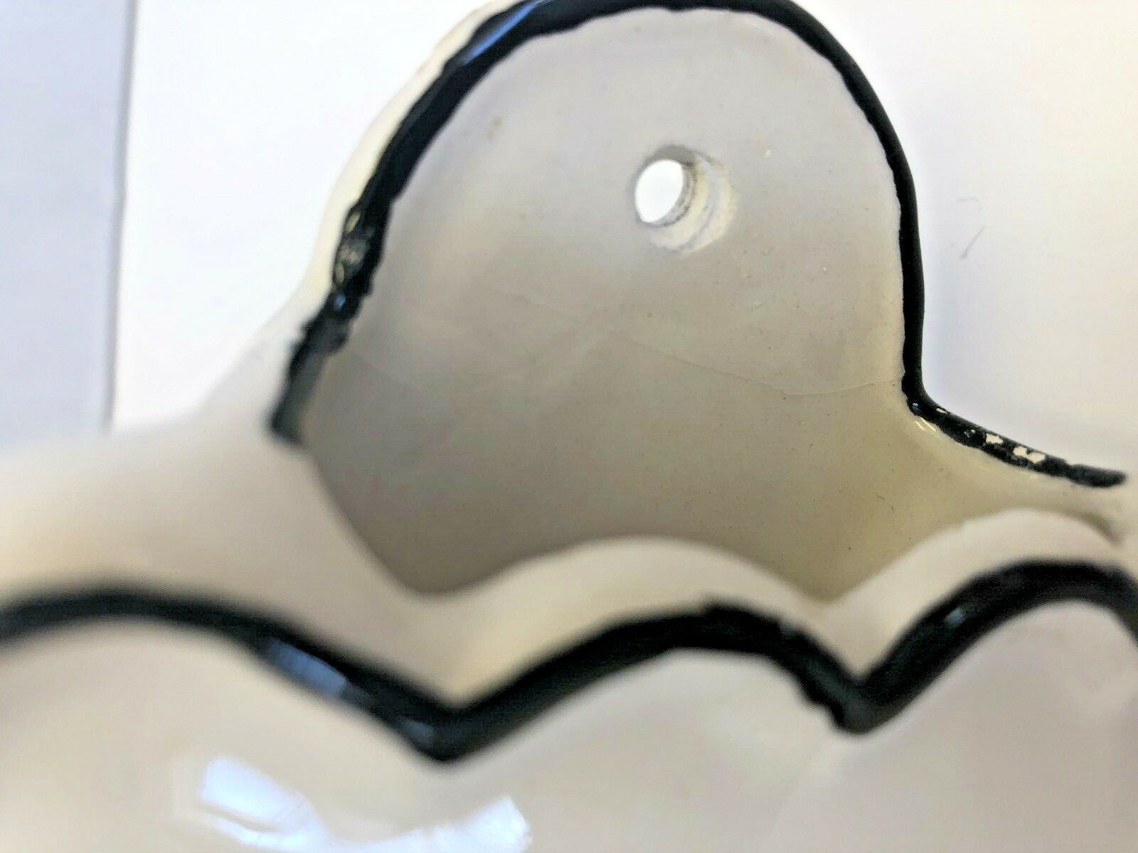 Vintage Ceramic Scissor Holder - Wall Pocket - Scissor Keeper