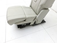 Volvo XC 90 XC90 II T6 Sitz Mitte Hinten Volvo XC 90 XC90 II T6 02.11.2018 39824714 gebraucht Vorschau 4