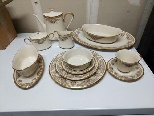 LENOX China VERSAILLES 12 place settings, Coffee Service Set, Large Platter