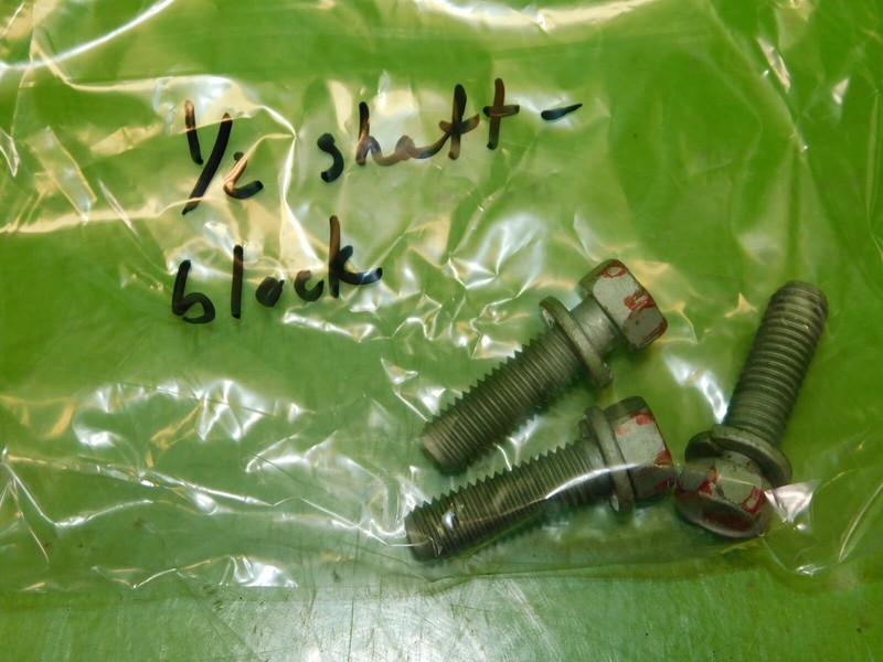 19-22 Veloster N OEM middle CV axle half 1/2 shaft jackshaft mount bolts SET