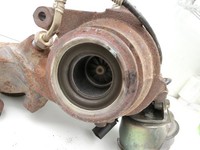 VW Touran II 5T 15-24 TDI 1,6 81KW CRKB Turbolader Turbo mit Abgaskrümmer VW Touran II 5T 15-24 14.12.2015... Vorschau 6