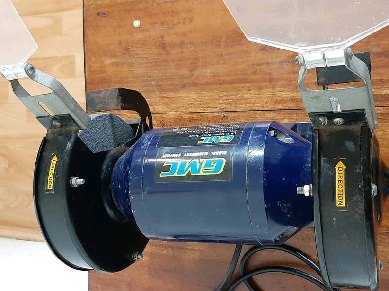 Gmc 150mm Bench Grinder Works Nicely Good Condition Power Tools