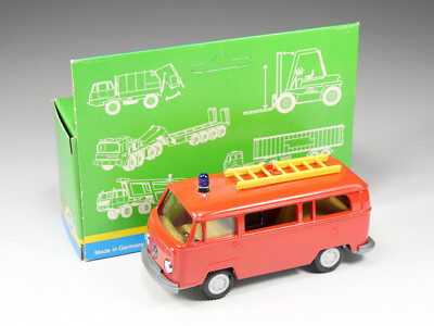 GAMA - 9487 - Volkswagen  Fourgon Pompier - VW Transporter - En boite
