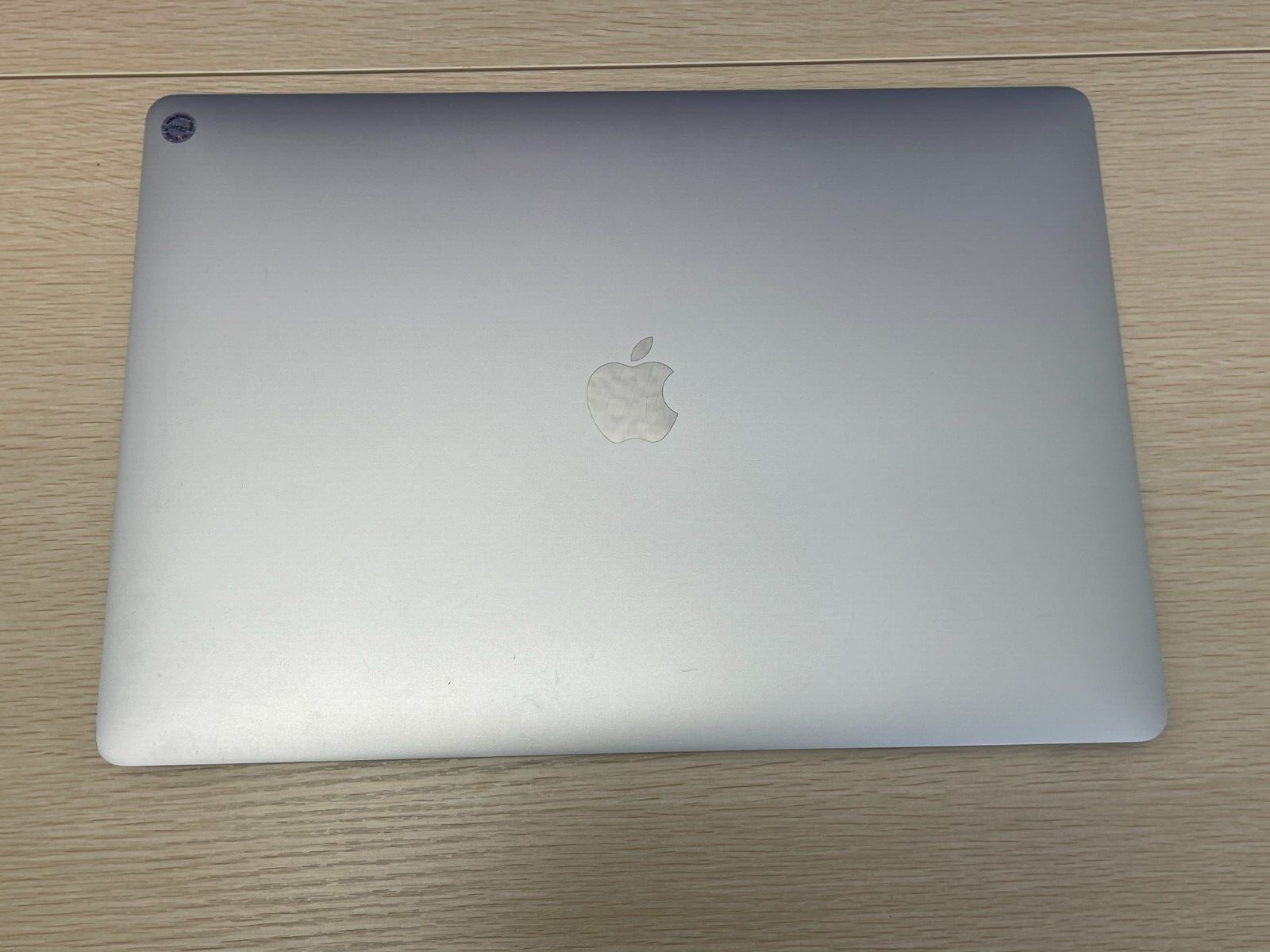 Original Macbook Pro 15" A1707 2016 2017 LCD Display Assembly Silver - Grade B