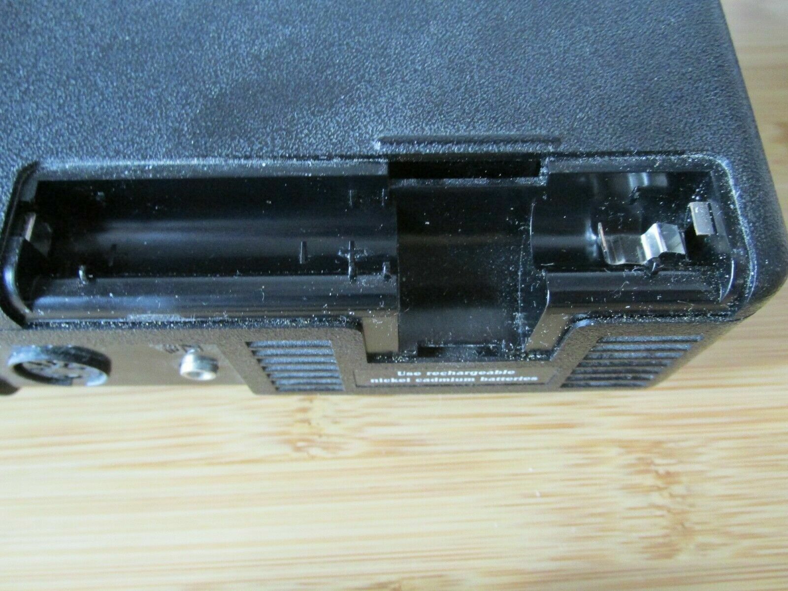 Motorola Minitor 3/4 Amplified Charger with Power Supply