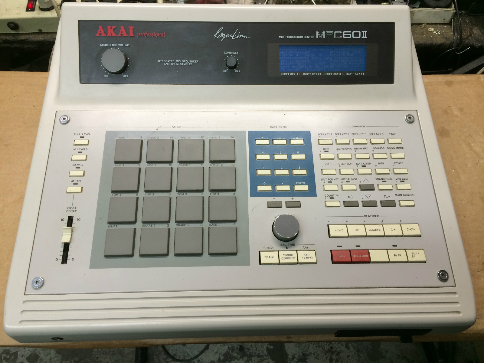 Akai mpc 3000