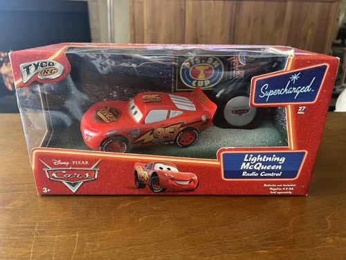 その他 Disney Pixar RC Remote Control Car Amazon.com: Disney Pixar' Toybox RC Car – Toy Story : Toys
