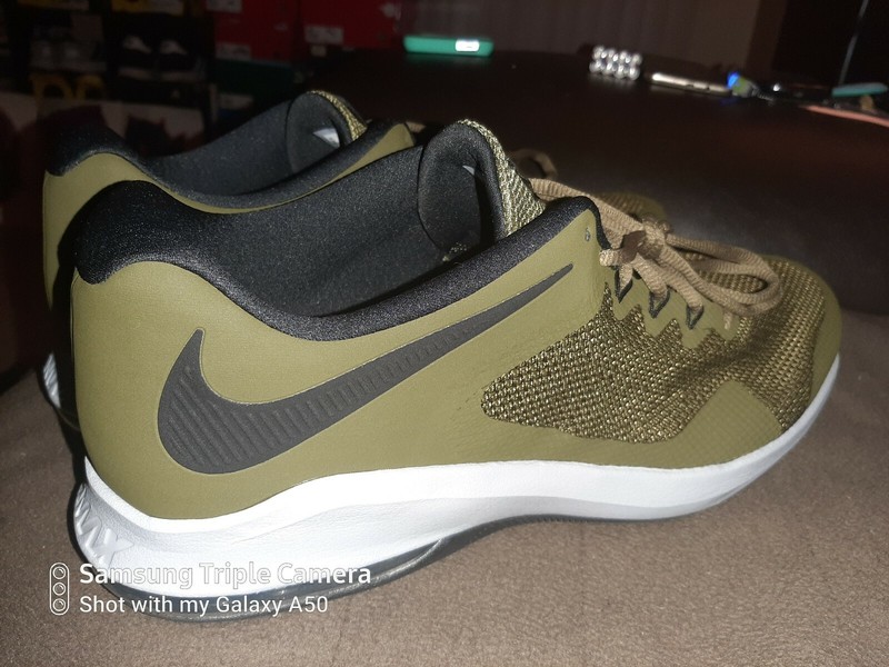 nike air max alpha trainer olive