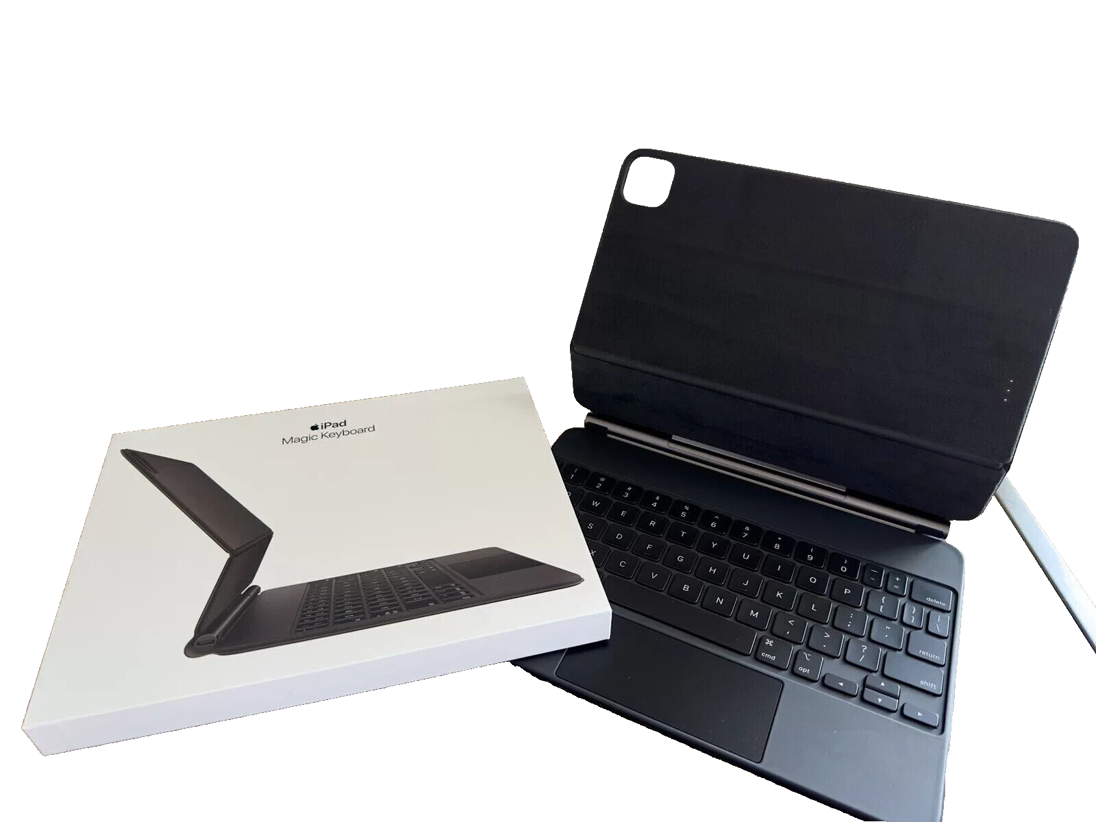 Apple Magic Keyboard 11 Apple Magic Keyboard 11