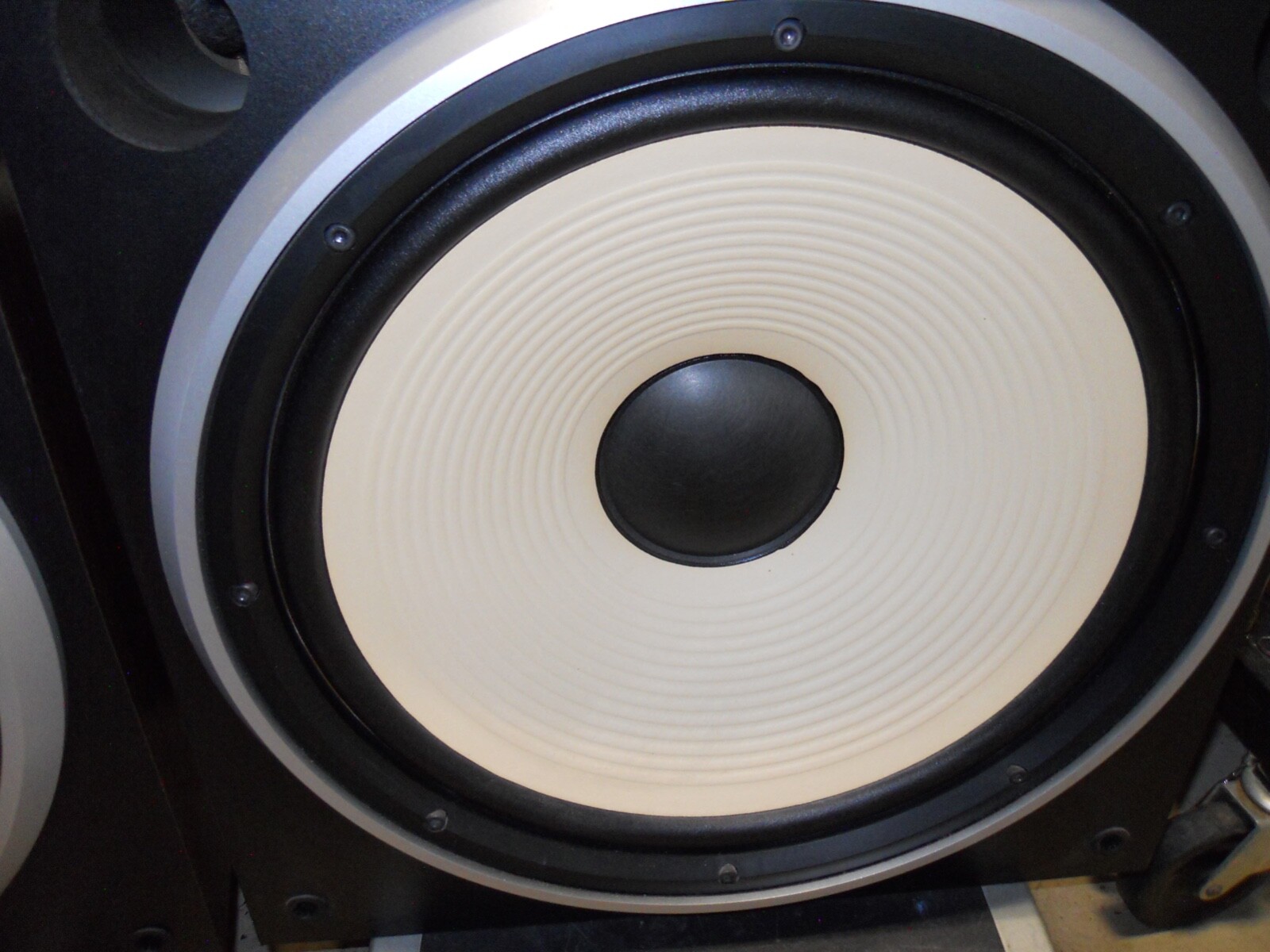 Yamaha NS 8383 Speakers