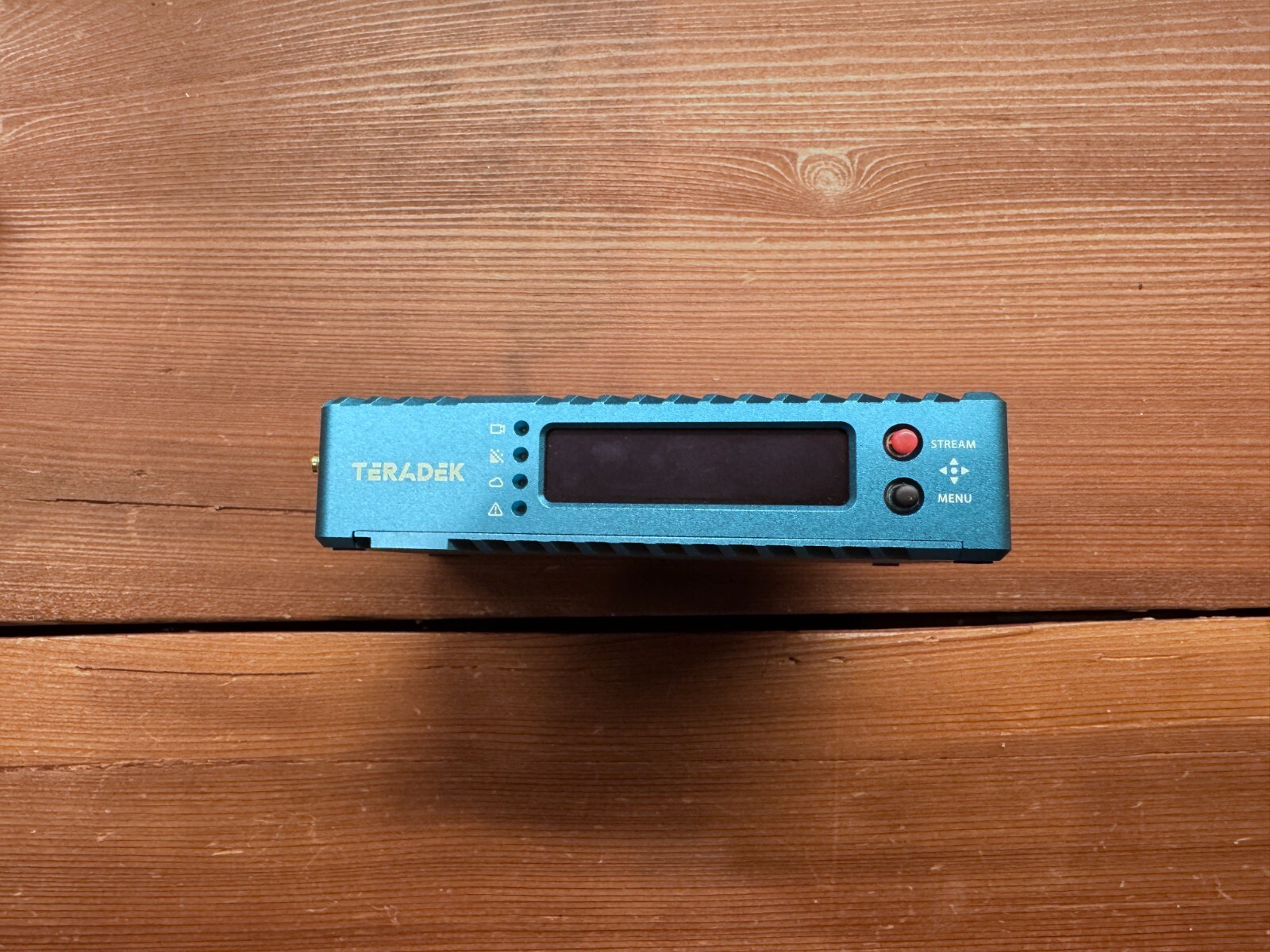 Teradek Serv Pro Video Monitoring Device - Blue