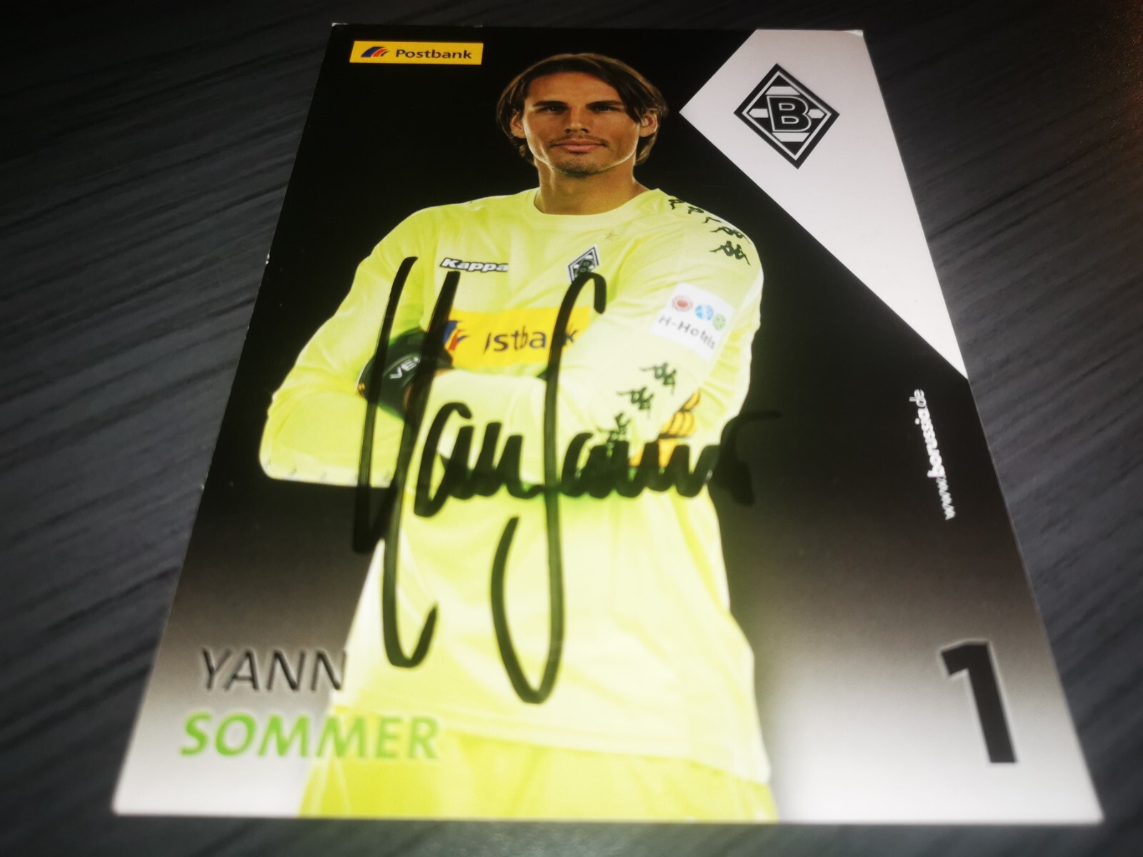 Yann Sommer hand signed Borussia Mönchengladbach Club