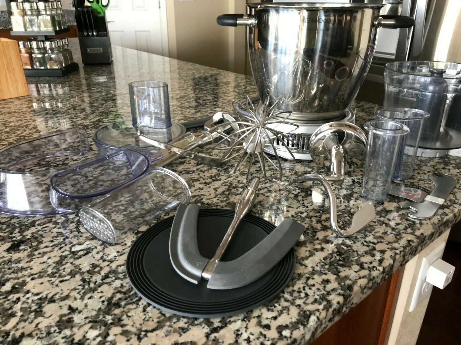 Kenwood KM080 Cooking Chef Machine Mixer w/ Food Processor, Silver