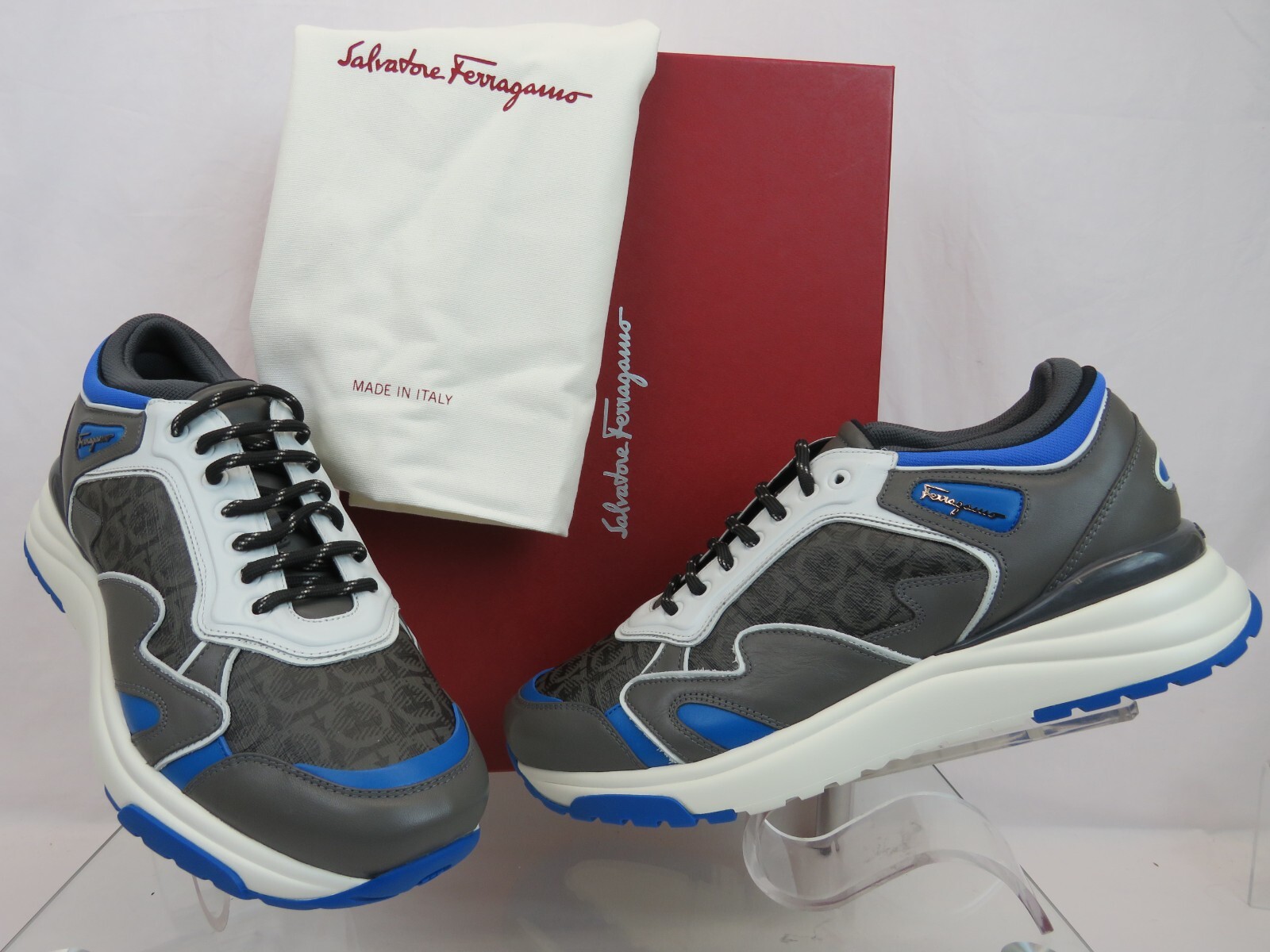 FERRAGAMO $795 FERRAGAMO THUNDERNOW GRAY BLUE WHITE LEATHER GANCINI SNEAKERS 9 ITALY