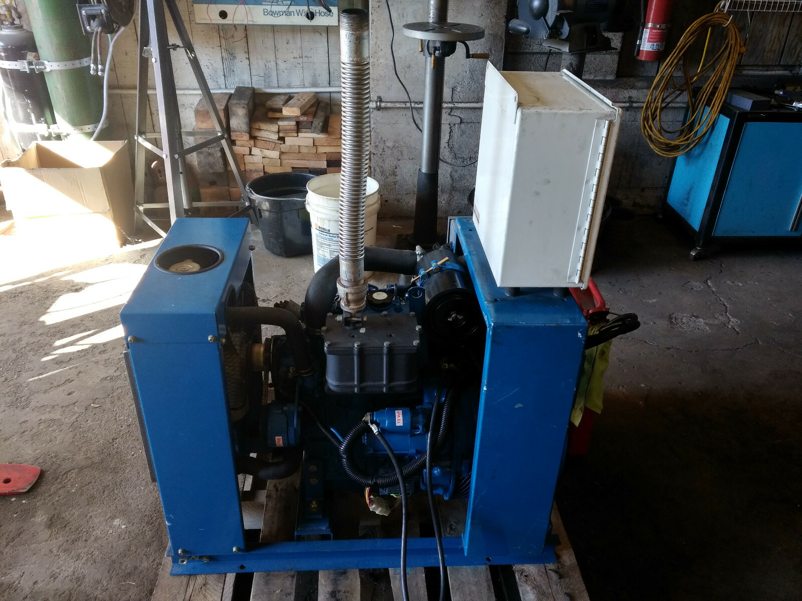 Northern Lights N673L-6W , 6 kW Diesel Land Based Generator 60 Hz