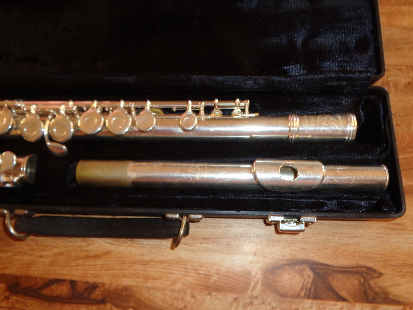 Gemeinhardt 22SP Student Flute Serial Number L18225 w/Case NICE!