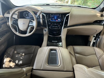 image 5 of interior