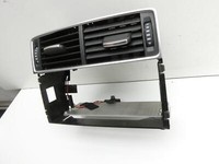 Audi A8 4E D3 05-07 Luftdusche Luftdüse Mitte Hinten Audi A8 4E D3 05-07 22.05.2007 4E4819203A gebraucht Vorschau 4