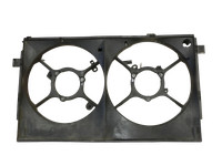 Peugeot 4007 GP 07-12 HDI 2,2 115KW Träger Verkleidung für Lüfter Lüfterzarge Peugeot 4007 GP 07-12 27.02.2009 gebraucht Vorschau 1