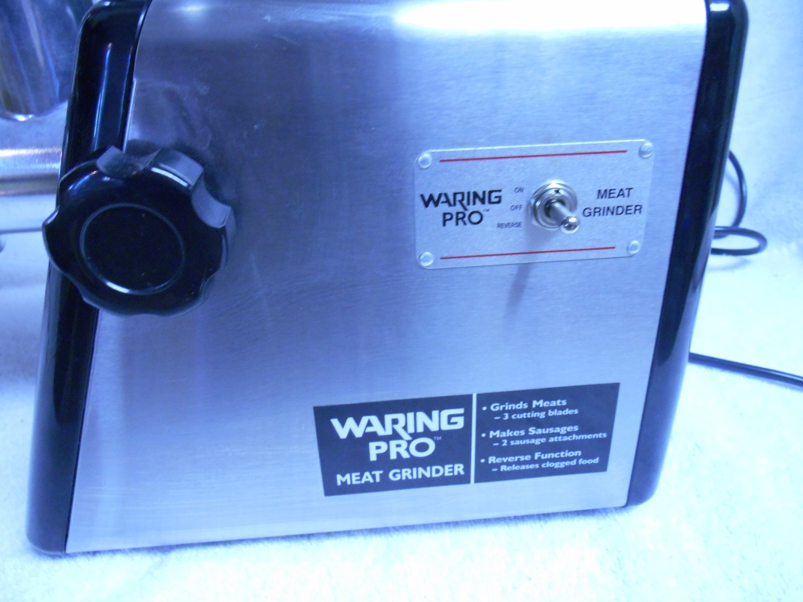 WARING PRO Meat and Food Grinder MG100-3-....ON SALE.....NOW IS THE TIME TO BUY