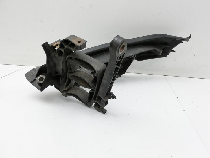 Audi A4 8K 07-11 Lim Halter Träger Führung Aufnahme f. Scheinwerfer Rechts Vorne Audi A4 8K 07-11 08.06.2009... Bild 6