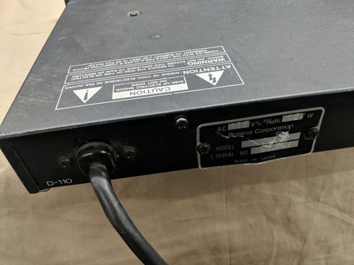 Roland  D-110 Multi Timbral Sound Module MIDI Rack Mount Vintage Synthesizer