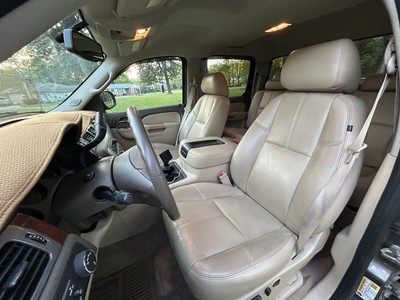 image 2 of interior