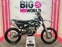 Husqvarna FC 450 2024 - Only 5hrs - Full Ti Yoshimura & Gutz 