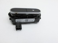 Mercedes W177 A200d 18-22 Schalter Sitzheizung Mercedes W177 A200d 18-22 12.07.2019 A1779056800 gebraucht Vorschau 2