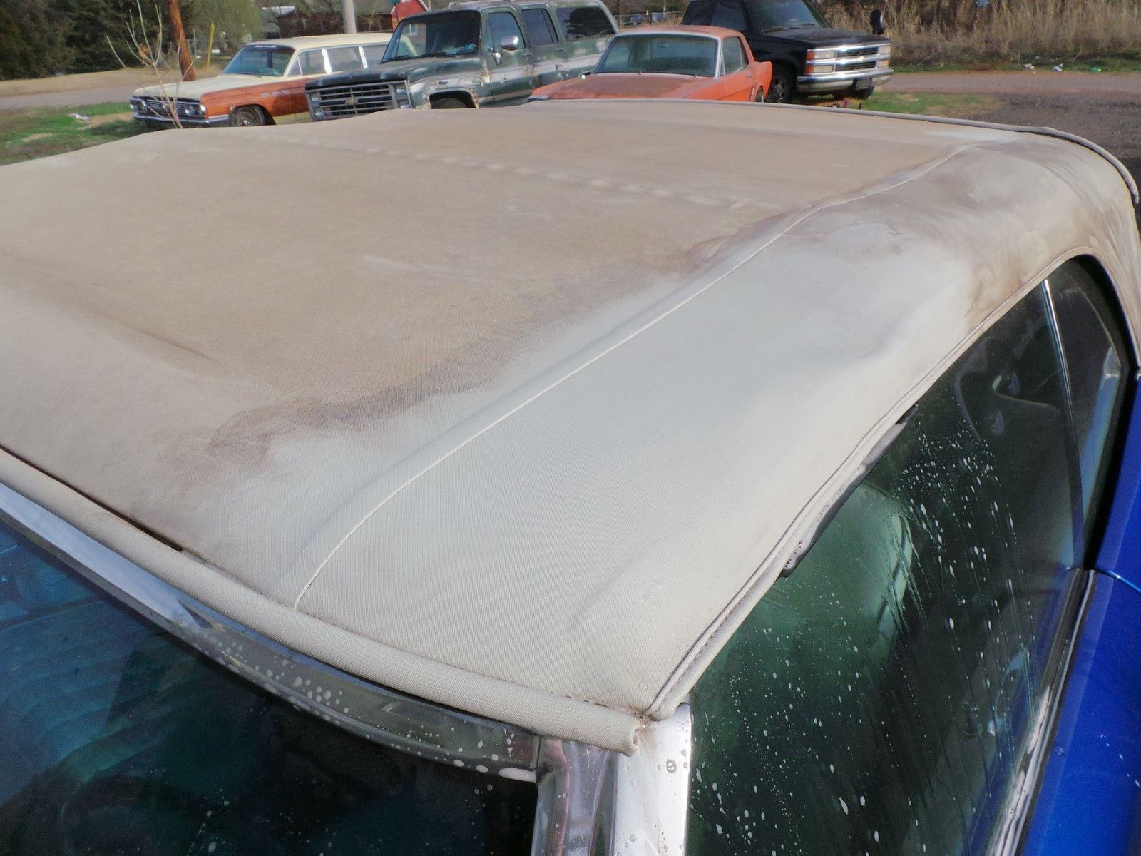 Renovo Car Soft Top / Convertible Canvas / Fabric Cleaner 500ml **FREE