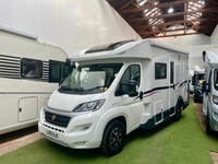 ROLLERTEAM T LINE 590 / 9 SPEED AUTOMATIC /4 BERTH / 3500KG / 2021 / MOTORHOME 