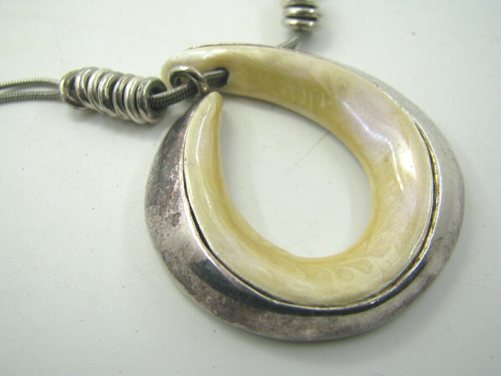 CHICO'S Silver OMEGA CHAIN Necklace Earrings Set  CREAM PEARL ENAMEL MODERNIST