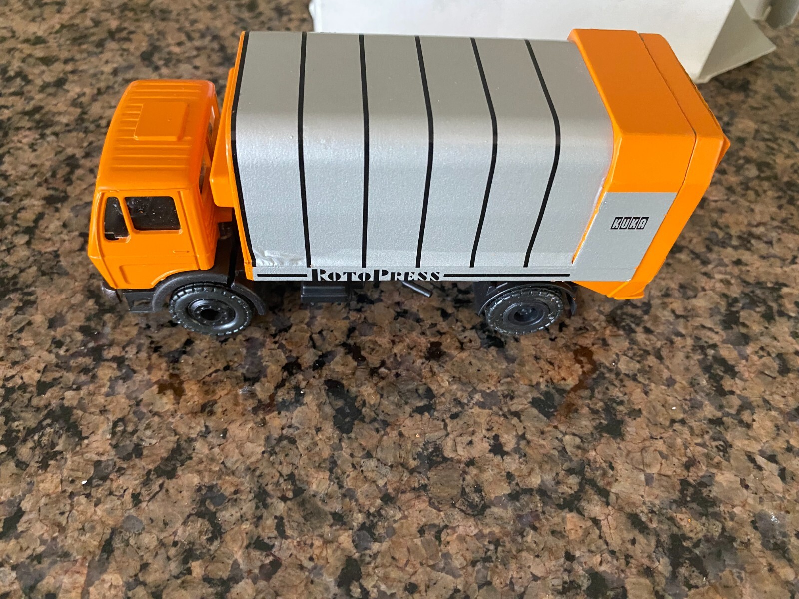 1/50 CONRAD ARTICLE 3033 MERCEDES ROTOPRESS GARBAGE TRUCK | eBay