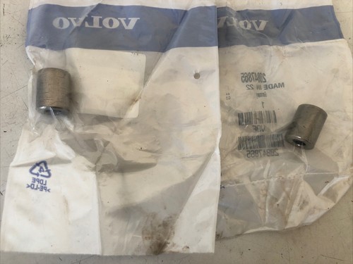 GENUINE VOLVO SPACER SLEEVE 20847865 NEW OEM SET OF 2